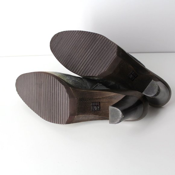 ICON Los Angeles Leather shoes slip on heels mules sz 9.5 cute dog PUG art Jeon - Picture 15 of 16